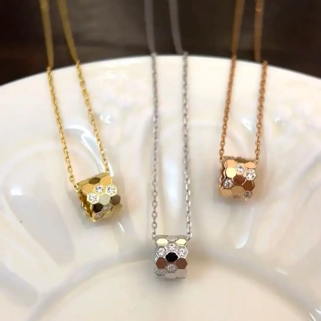 Exquisite Elegant Sweet 925 Women's A necklace suitable for daily or formal wear Fashion Valentine's Day Banquet Birthday Gift